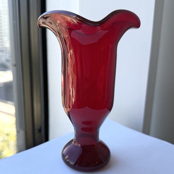 Vintage Blenko Glass Wayne Husted Regal Line Vase 1960 Ruby Red #7-RE - Picture 2 of 10